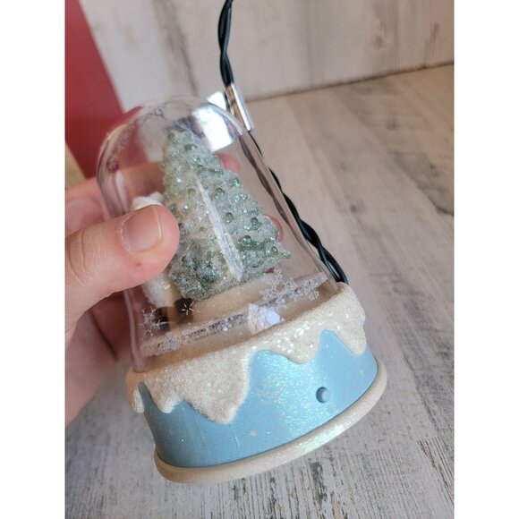 Hallmark a cool holiday! AS IS ornament Xmas - Picture 6 of 7